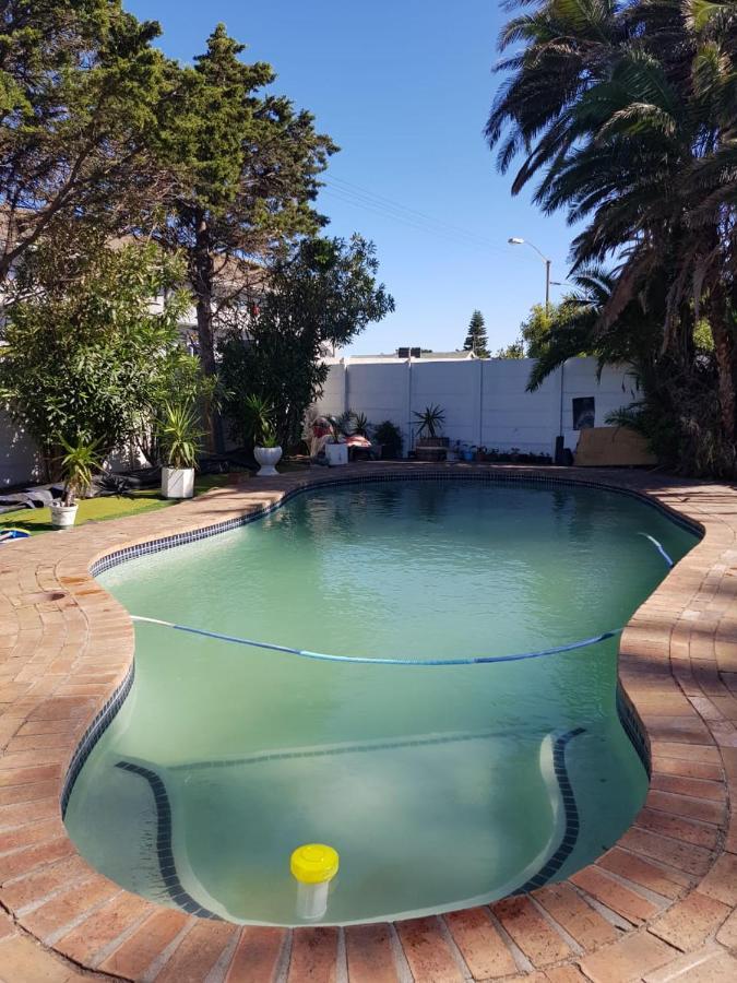 Salama Lodge Milnerton Cape Town Exterior foto