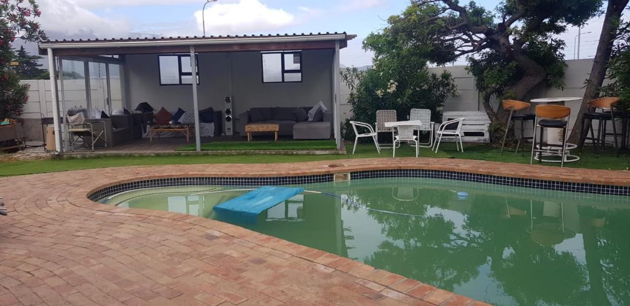 Salama Lodge Milnerton Cape Town Exterior foto